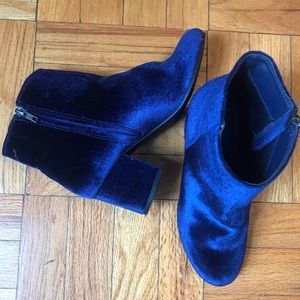 Blue velvet ankle booties s7 (Rebel by Zigi)